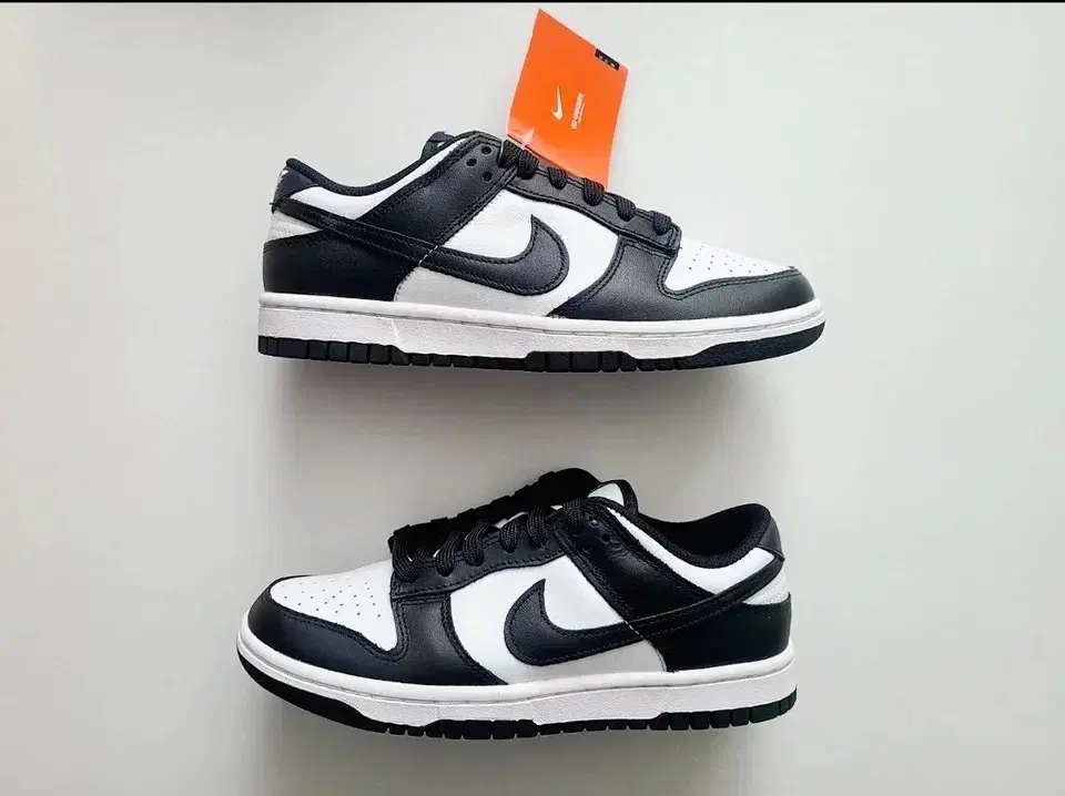 [255]Nike dunk  로우 레트로 화이트 블랙 판다 슈즈